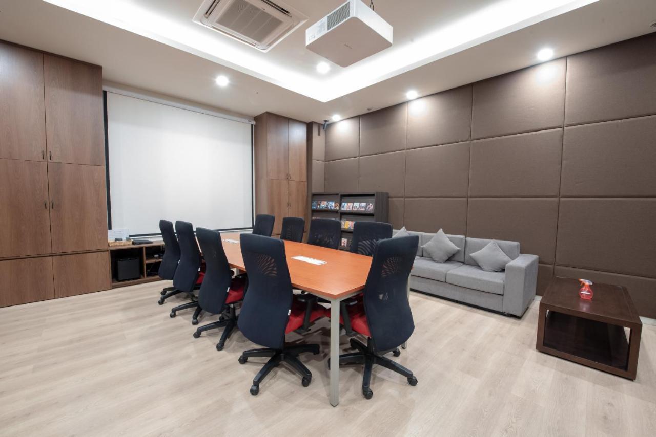 GRANFERTE Phnom Penh Hotel&Service Apartment Exteriör bild